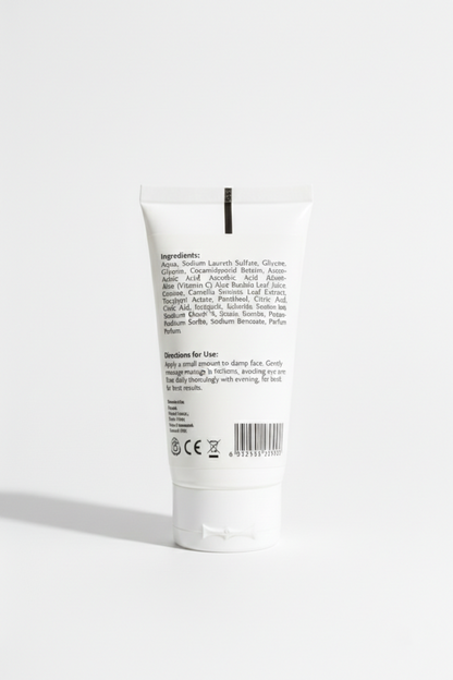 Aura Labs Vitamin C Face Wash.